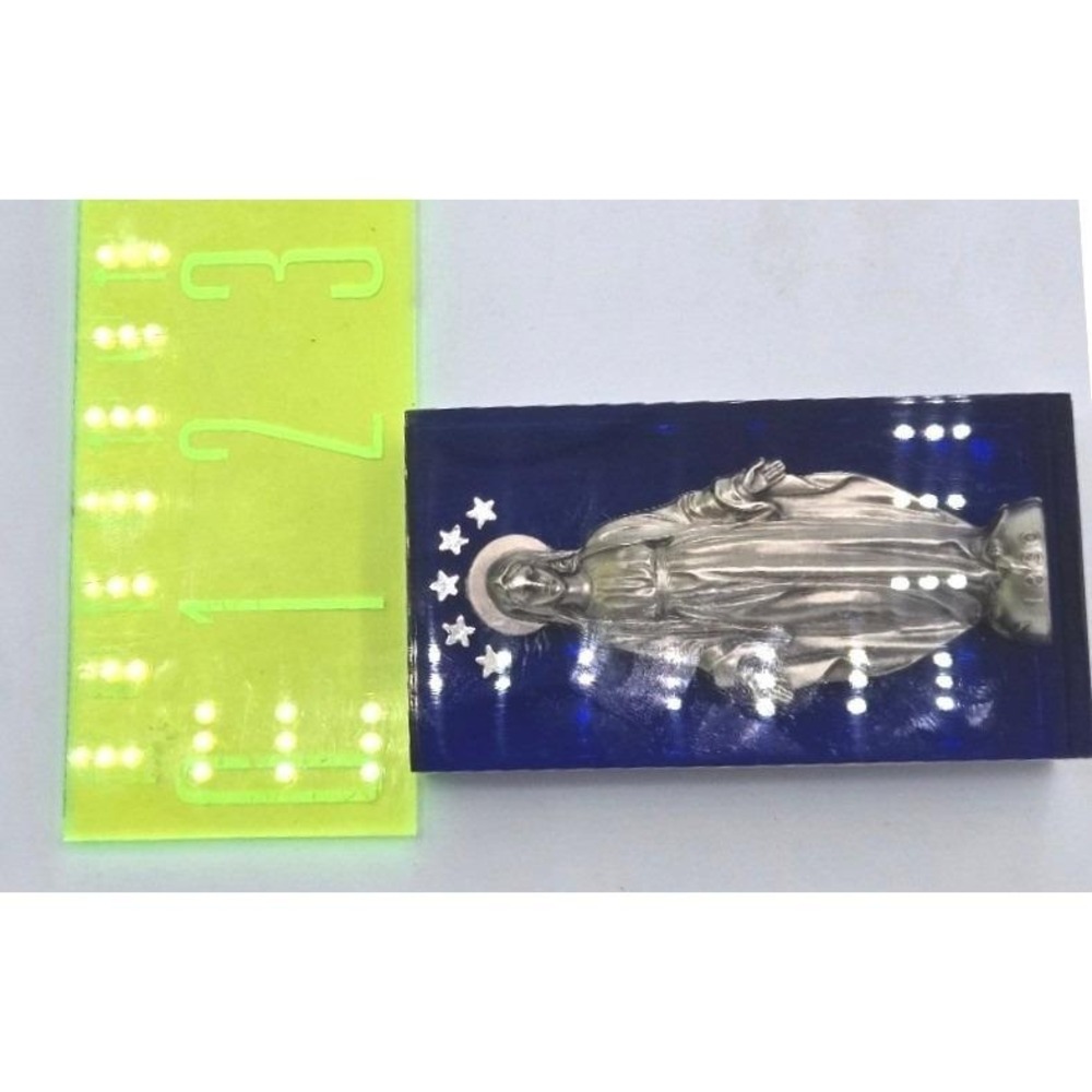 Vintage 1830‎ Miraculous Medal Virgin Mary Lucite Paperweight - Cobalt Blue - Picture 8 of 8